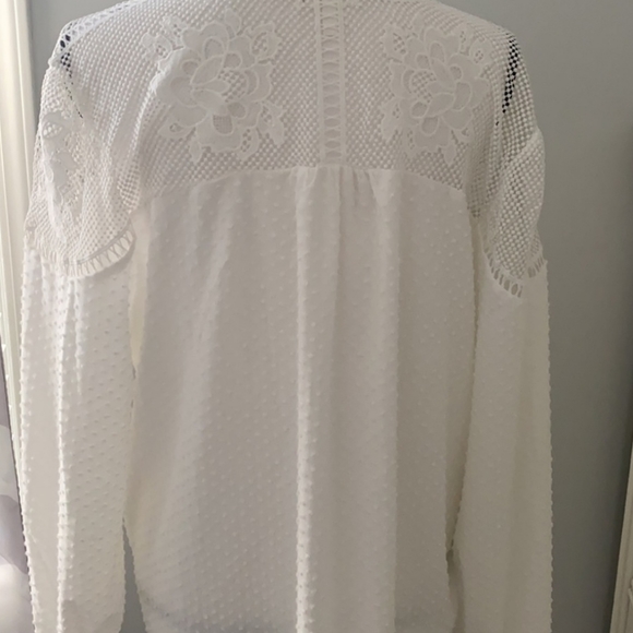 SOLD Maurices NWT White Swiss Dot And Lace Cardigan - Picture 3 of 4